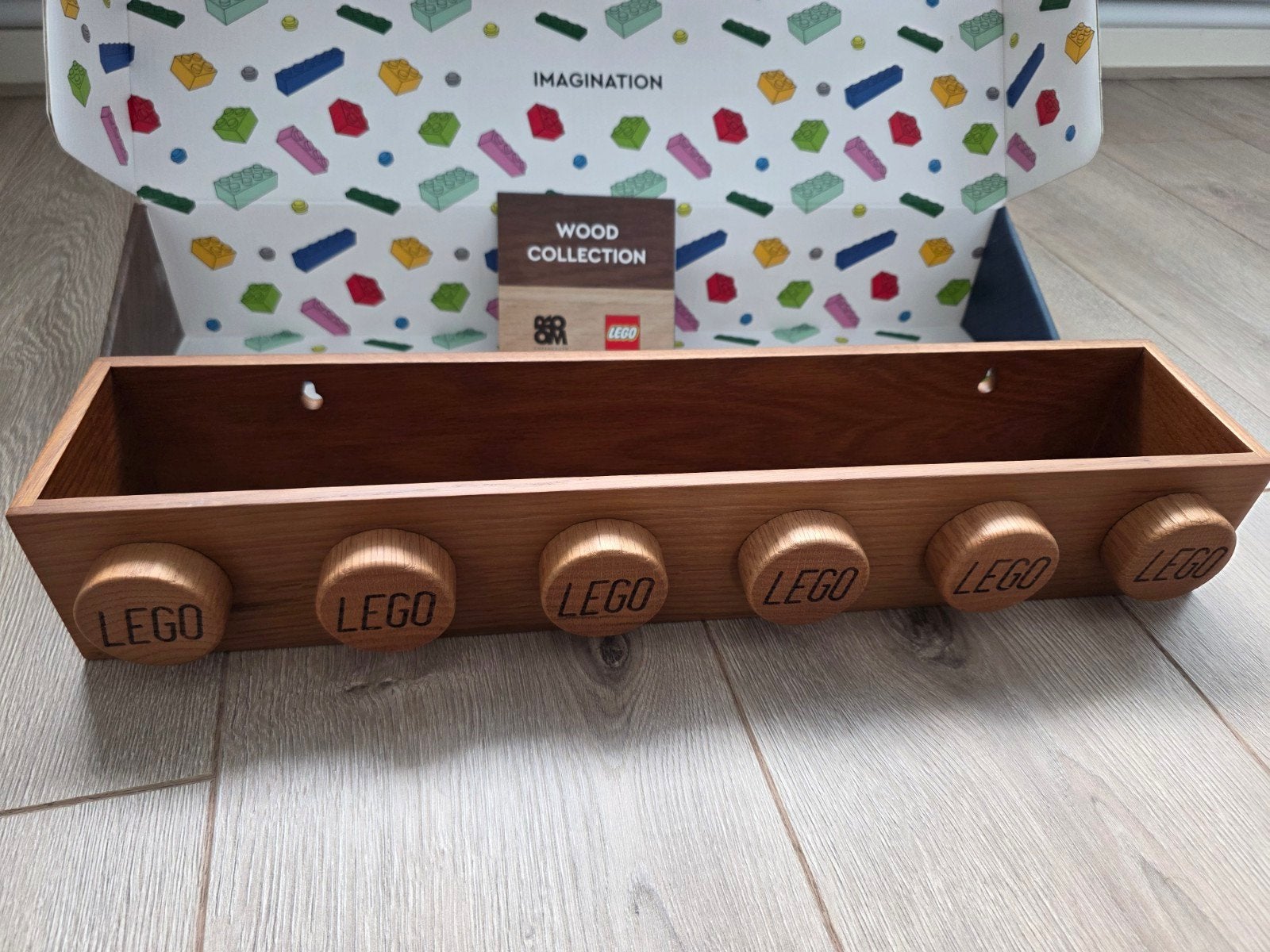 Lego houten boekenplank. nieuw in doos, Bruin, Ophalen of Verzenden, Nieuw, Wanddecoratie
