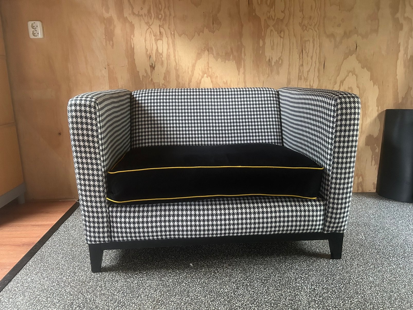 Loveseat, Ophalen, Zo goed als nieuw, 75 tot 100 cm, Stof
