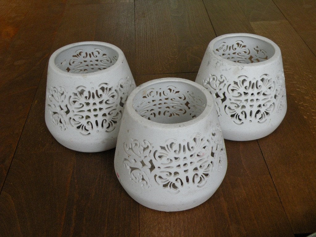 Waxinelichtjes, prachtig model. 3 Stuks., 10 cm, Wit, Waxinelichthouder, Ophalen of Verzenden