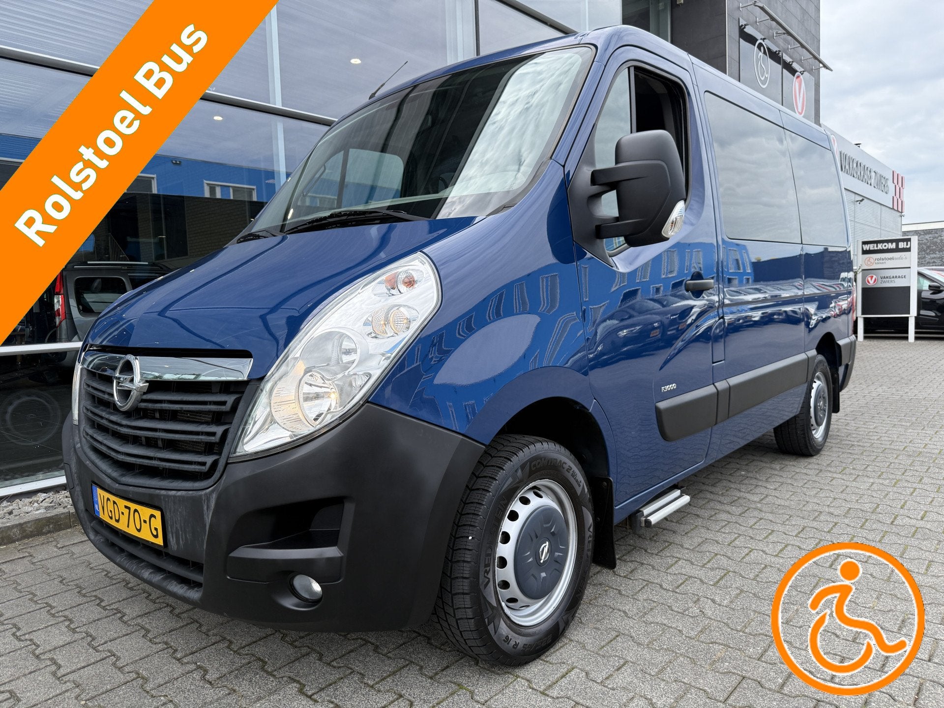 Opel Movano 3+1 Rolstoelbus / Scootmobielbus 2.3 CDTI L1H1 (, Euro 5, Stof, Gebruikt, Zwart