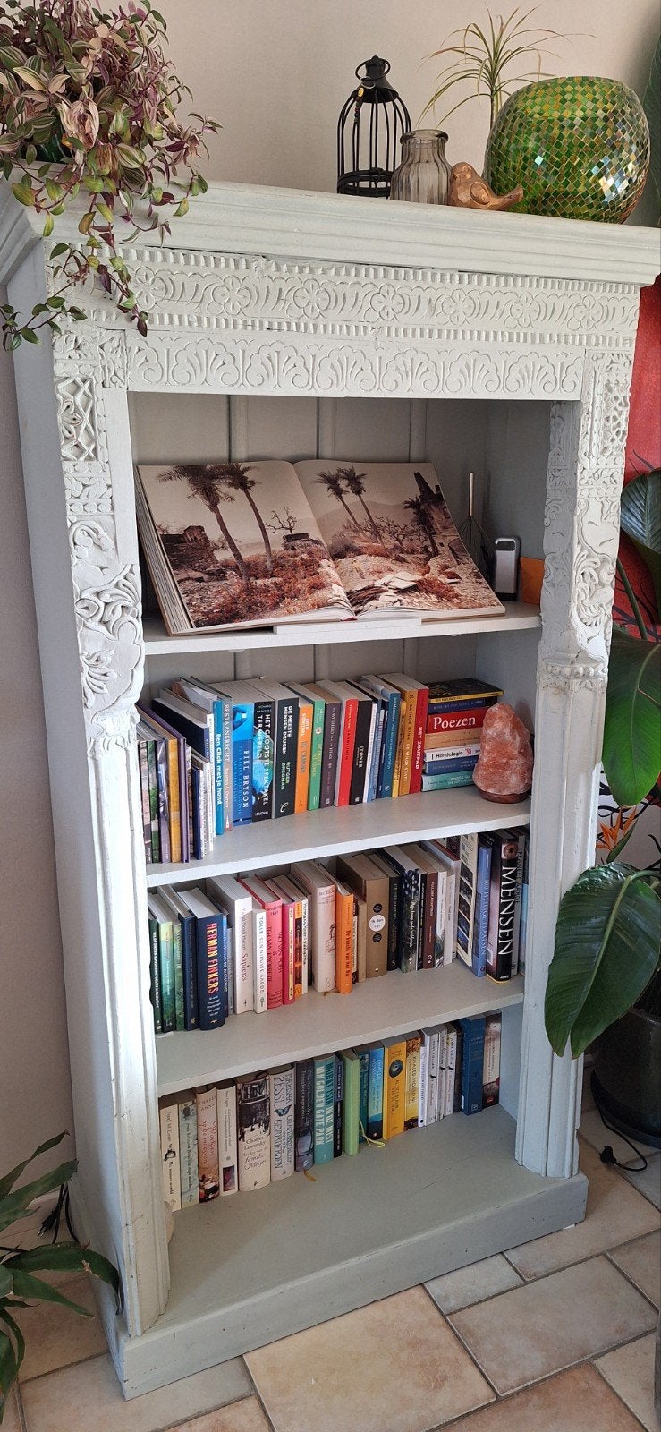 Unieke handgesneden boekenkast - Oude stijl, Ophalen, Met plank(en), Gebruikt, 50 tot 100 cm
