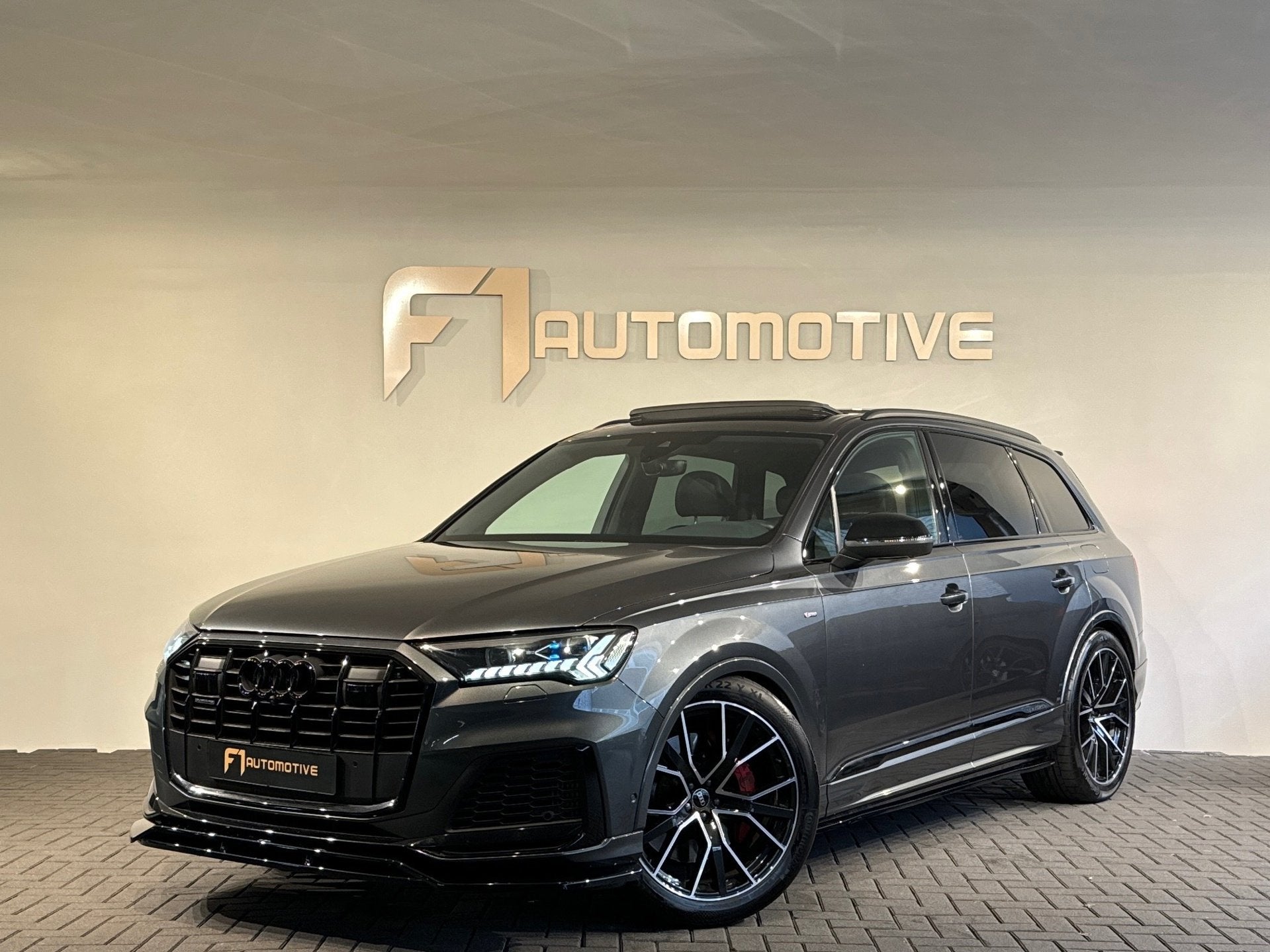 Audi Q7 60 TFSI e quattro Competition Pano|Memory|Matrix|SQ7, Auto's, Audi, Automaat, Automatische klimaatregeling, Gebruikt, 2995 cc