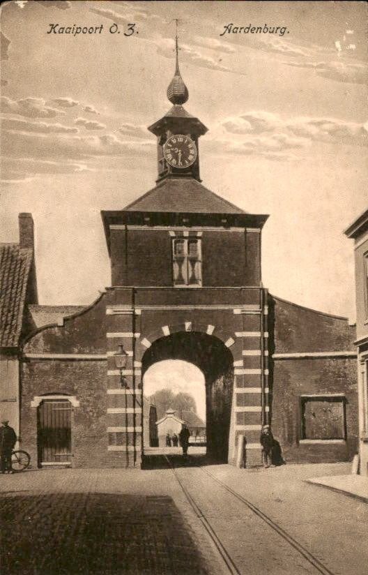 Aardenburg - Kaai poort - O.3., Ophalen of Verzenden, Voor 1920, Gelopen, Zeeland
