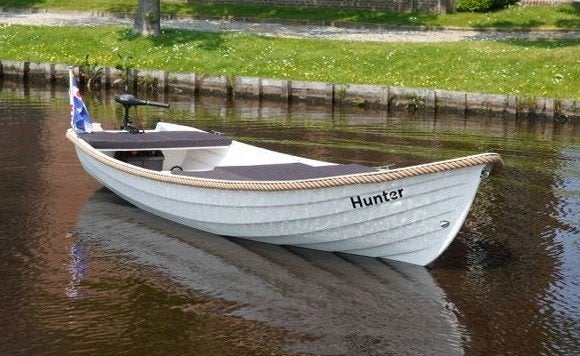 Casco sloep 435 nieuw uit mal, Ophalen