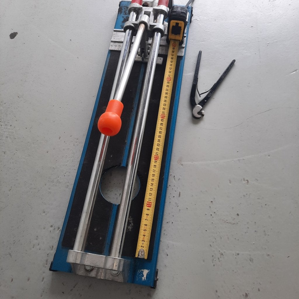 TEGELSNIJDER MET BREEKTANG, Ophalen, Overige materialen, Gebruikt, 40 tot 60 cm
