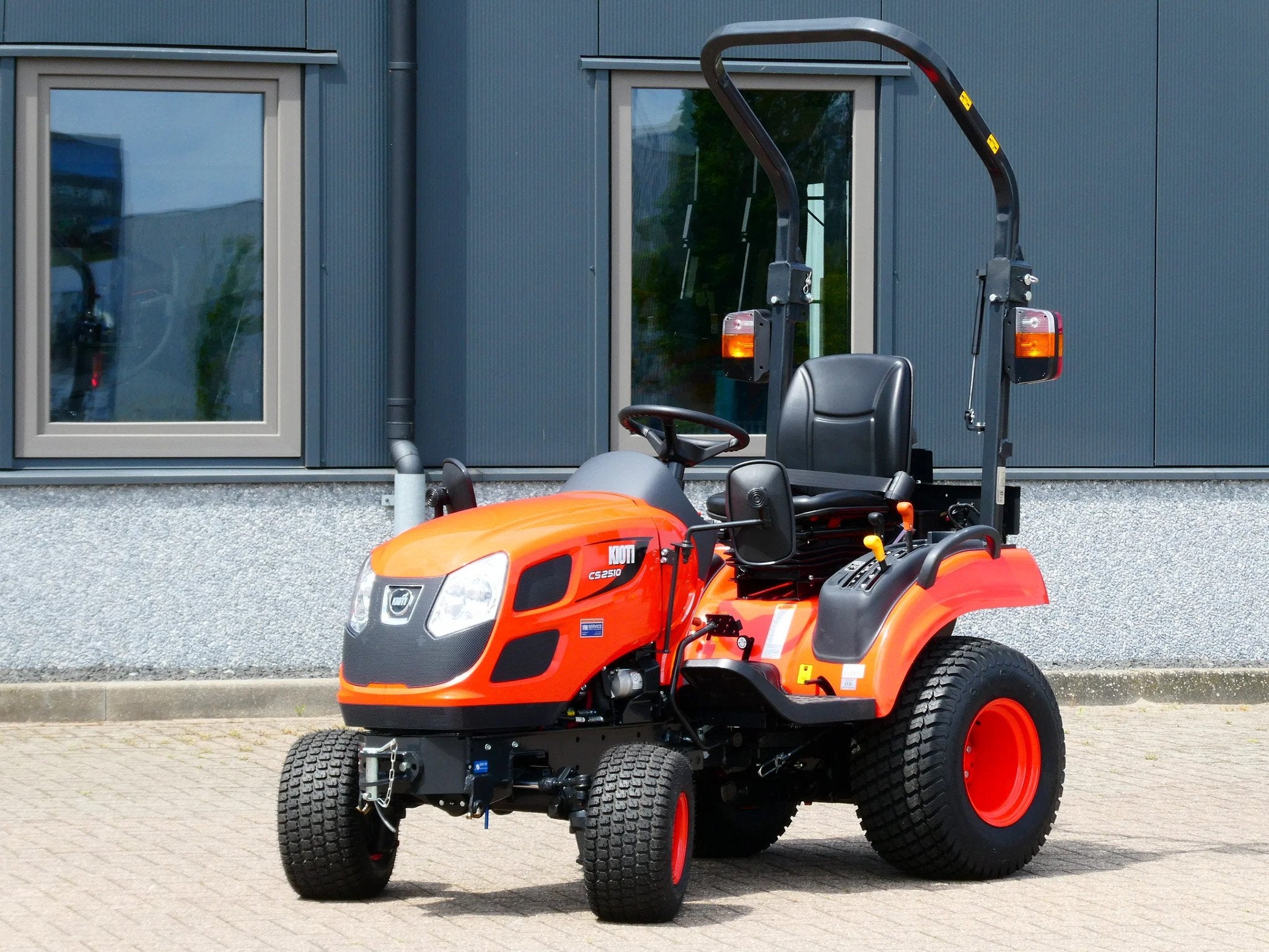 KIOTI CS2510 4wd HST / 0001 Draaiuren / Actieprijs, Overige merken, Gebruikt, De Maalstroom 3
8255 RN  Swifterbant, VM Service