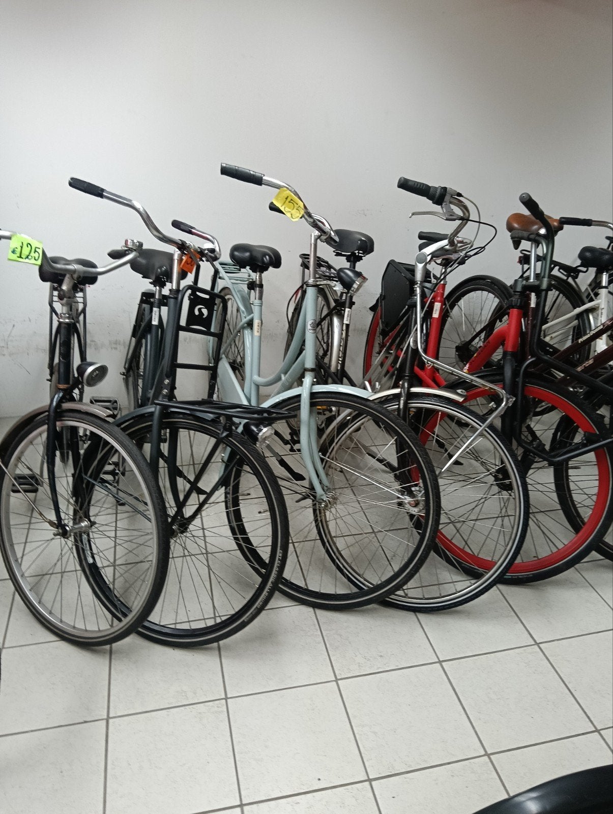Van klein tot groot nieuw en tweedehands fietsen, Ophalen, ., ., .