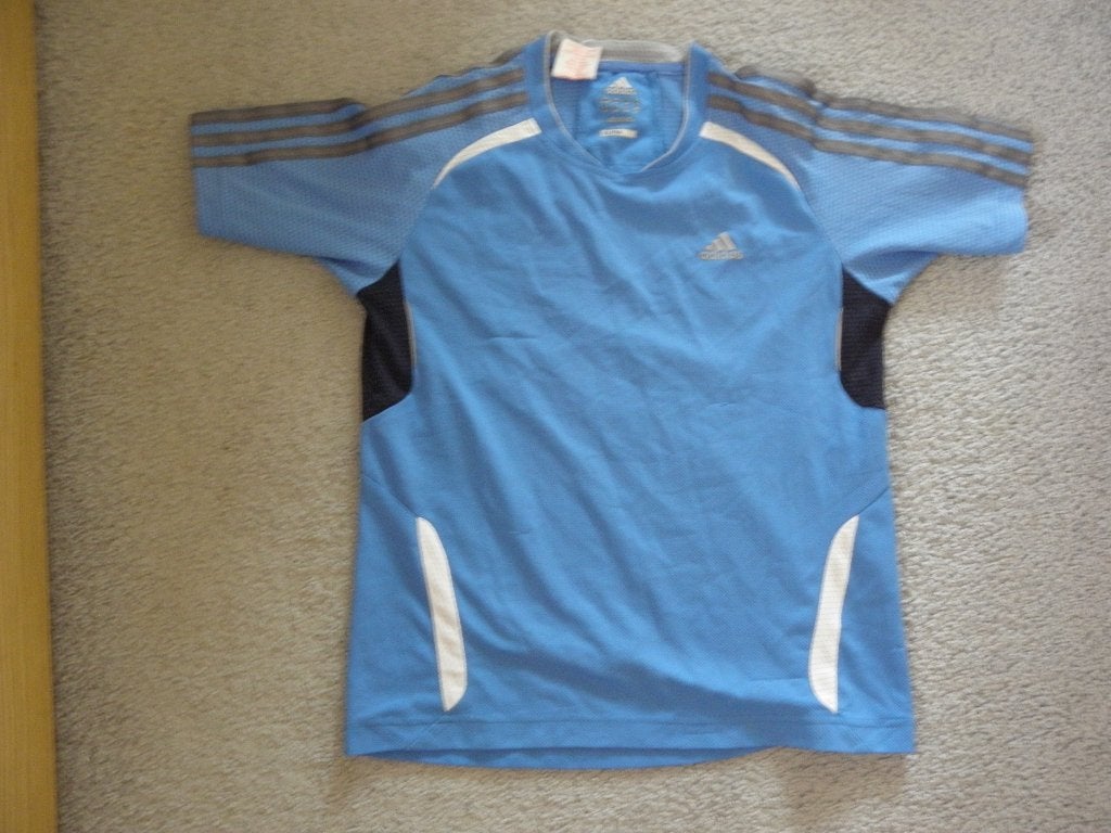 Origineel blauw sport shirt ADIDAS Climacool mt 152 prima, Kinderen en Baby's, Kinderkleding | Maat 152, Adidas, Gebruikt, Sport- of Zwemkleding