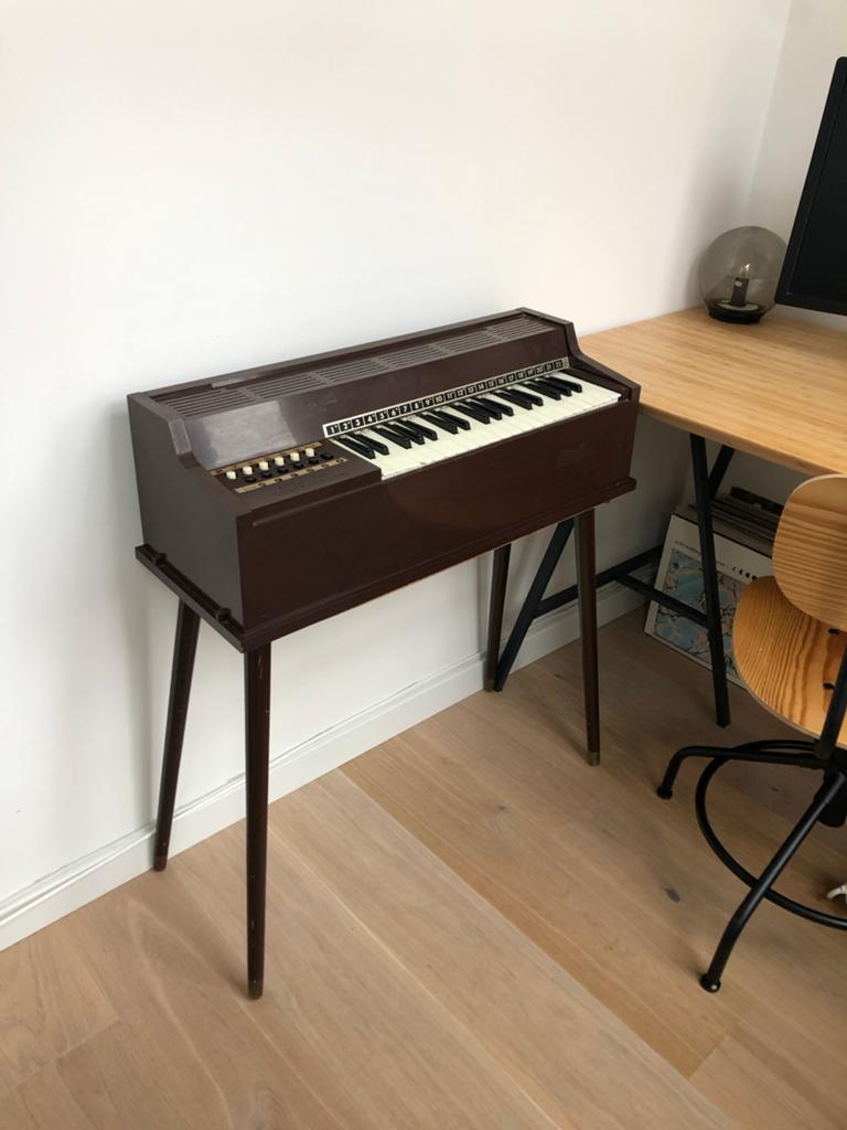 Vintage elektrisch chordorgel / orgel - afneembare poten, Muziek en Instrumenten, Orgels, Ophalen, Gebruikt, 1 klavier, Orgel