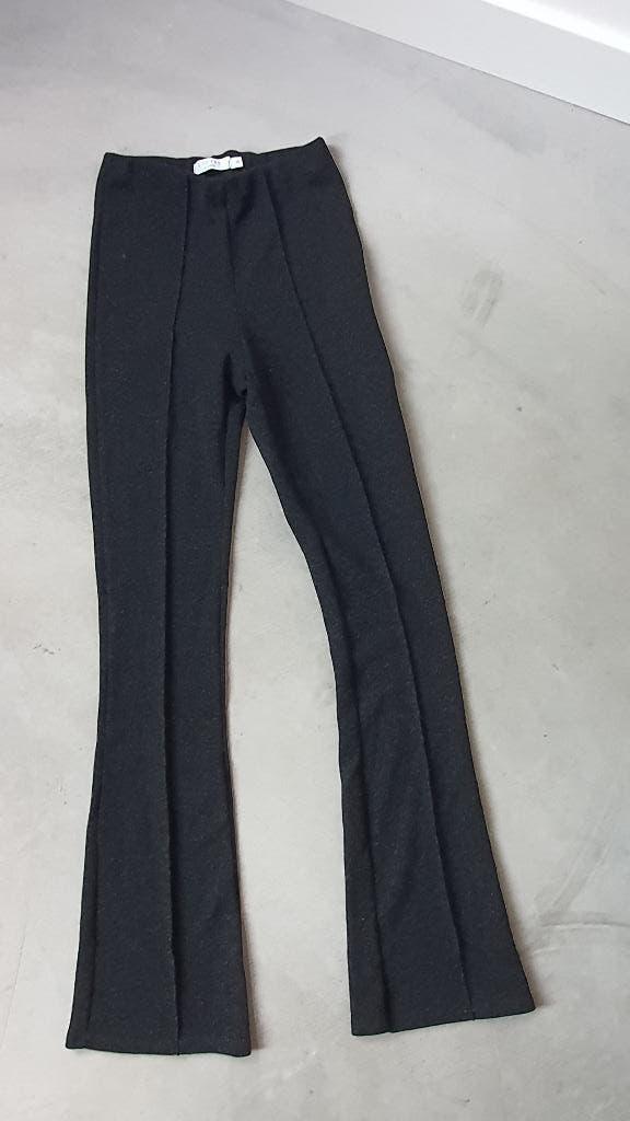 Flared Glitter Broek Costes Studio XS, Kleding | Dames, Broeken en Pantalons, Zwart, Ophalen of Verzenden, Zo goed als nieuw, Maat 34 (XS) of kleiner