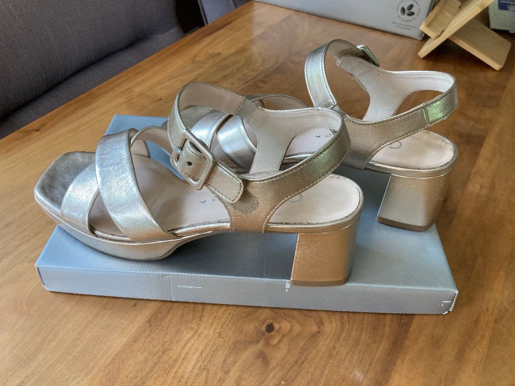 gabor zomerschoen, Kleding | Dames, Schoenen, Schoenen met lage hakken, Overige kleuren, Gabor, Ophalen of Verzenden