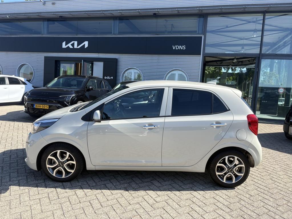 Kia Picanto 1.0 DPi DynamicPlusLine Camera | LM Velgen | Nav, Auto's, Kia, Stof, Gebruikt, 4 stoelen, Handgeschakeld