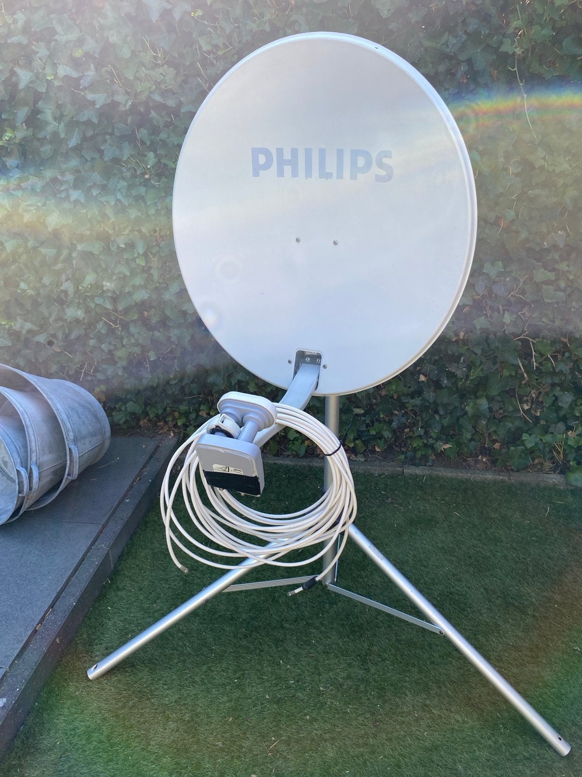 Philips Satellietschotel compleet met kabel, prima staat, Ophalen, Zo goed als nieuw, (Schotel)antenne, Philips