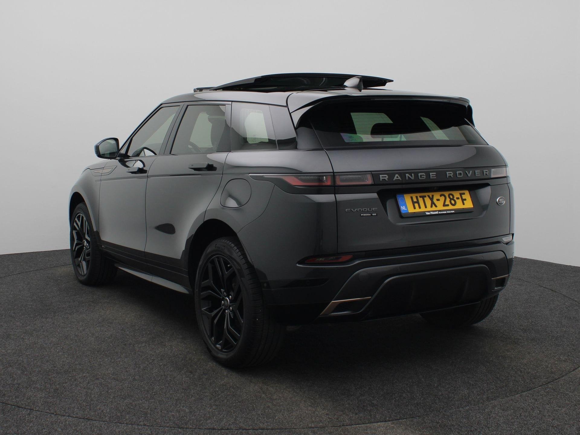 Land Rover Range Rover Evoque 1.5 P300e AWD R-Dynamic SE | P, Automaat, Euro 6, 15 kWh, Vierwielaandrijving