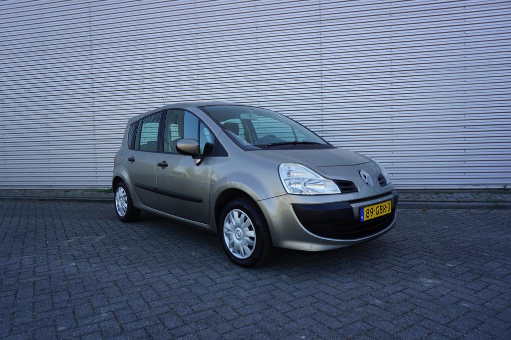 Renault Grand Modus 1.2 TCE Expression Airco / Cruise / Elek, Voorwielaandrijving, Gebruikt, 4 cilinders, Beige