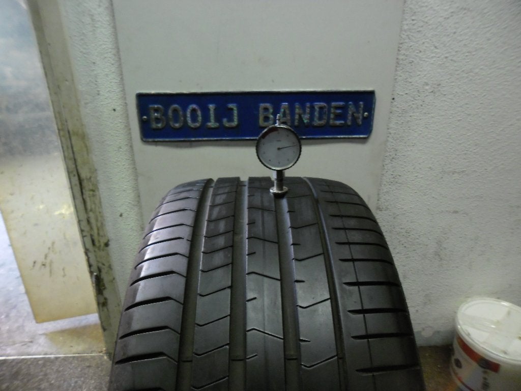 315 35 21 rft demobanden pirelli p zero met 7,7 mm profiel, Banden en Velgen, 315 mm, Zomerbanden, 21 inch