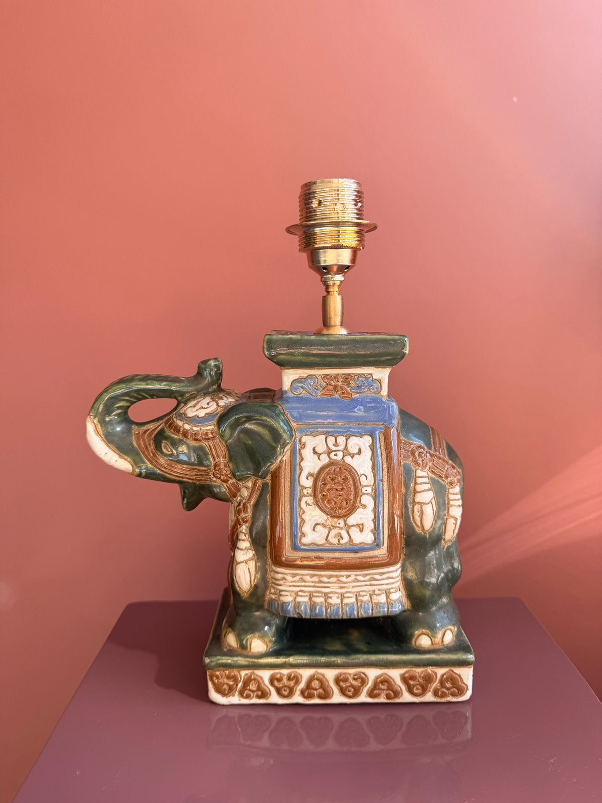 Groene vintage Chinese olifant-lampenvoet, Huis en Inrichting, Lampen | Tafellampen, Keramiek, Nieuw, Sfeerlamp, Vintage