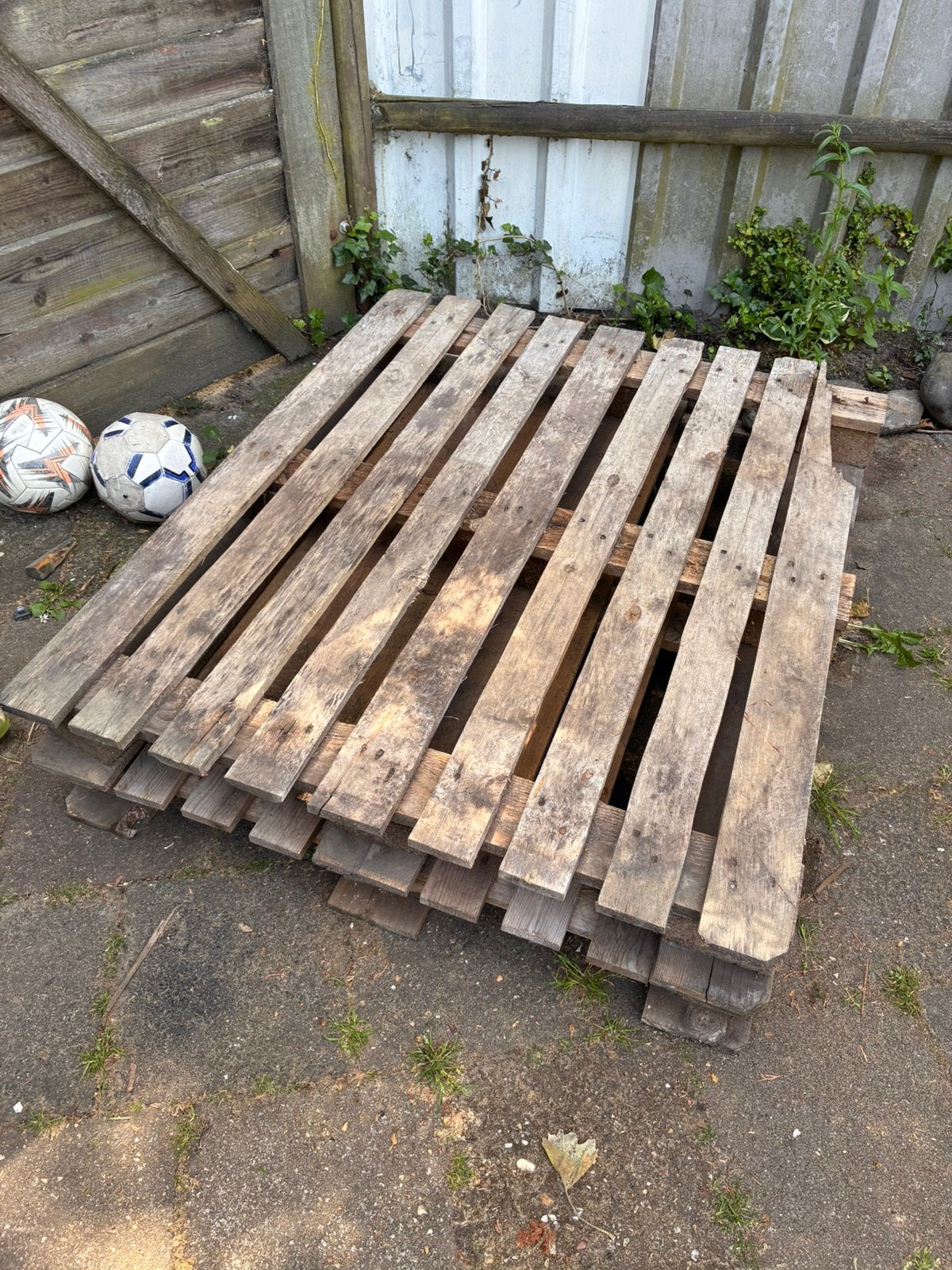 2 gratis pellets, Doe-het-zelf en Verbouw, Hout en Planken, Ophalen, Minder dan 25 mm, Pallet, Minder dan 200 cm