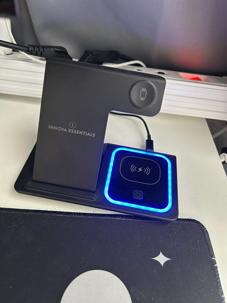 Innova Essentials 3-in-1 Draadloze Oplader, Telecommunicatie, Mobiele telefoons | Telefoon-opladers, Ophalen of Verzenden, Zo goed als nieuw