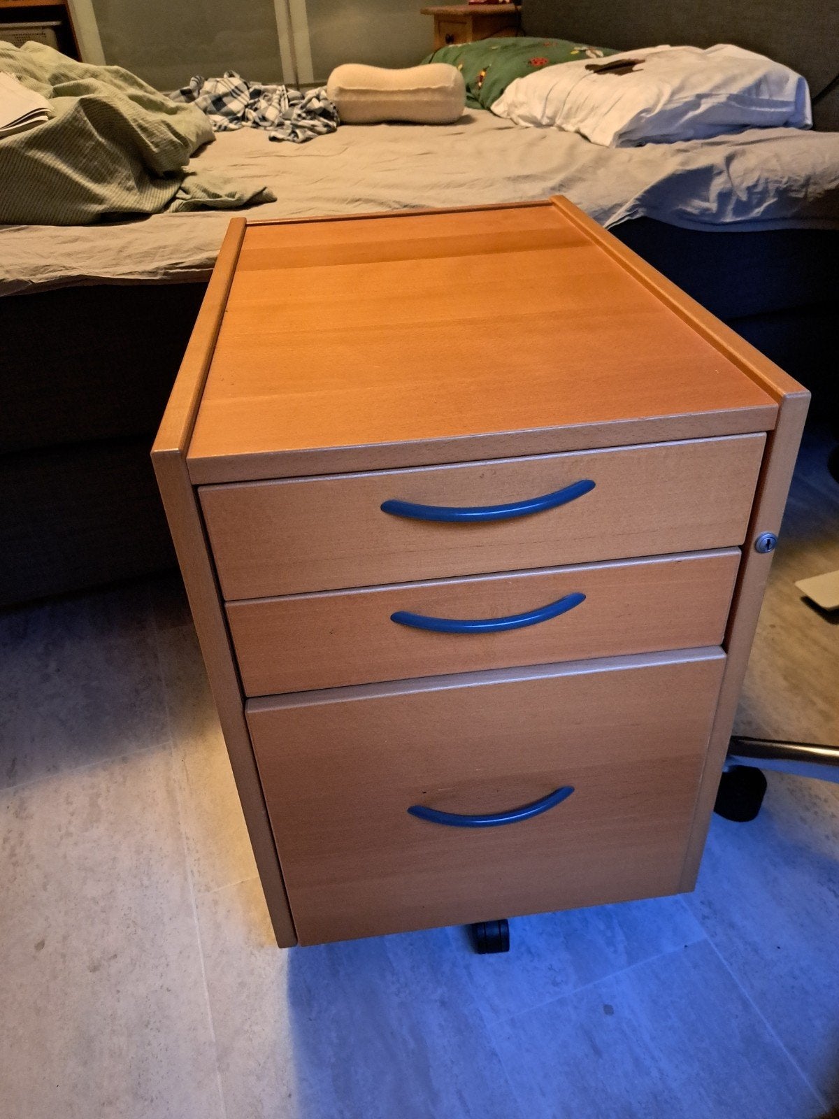 Ladeblok 3 laden, GRATIS AF TE HALEN tot en met 19 juni, Ophalen, Gebruikt, 3 of 4 laden, Minder dan 100 cm