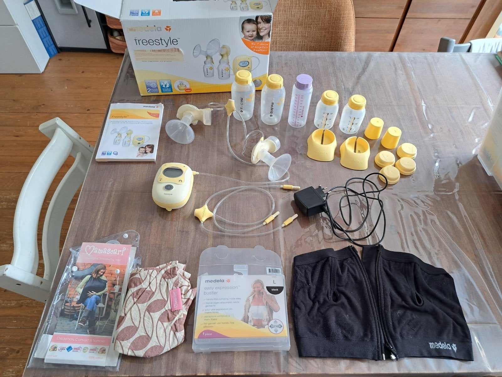 Medela Freestyle Borstkolf Compleet met Accessoires, Gebruikt, Medela, Borstkolf, Ophalen of Verzenden