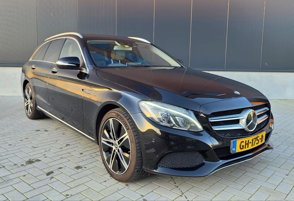 Mercedes-Benz C350e | Burmester | Memory seats |, Auto's, Automaat, Achterwielaandrijving, Zwart, Stationwagon