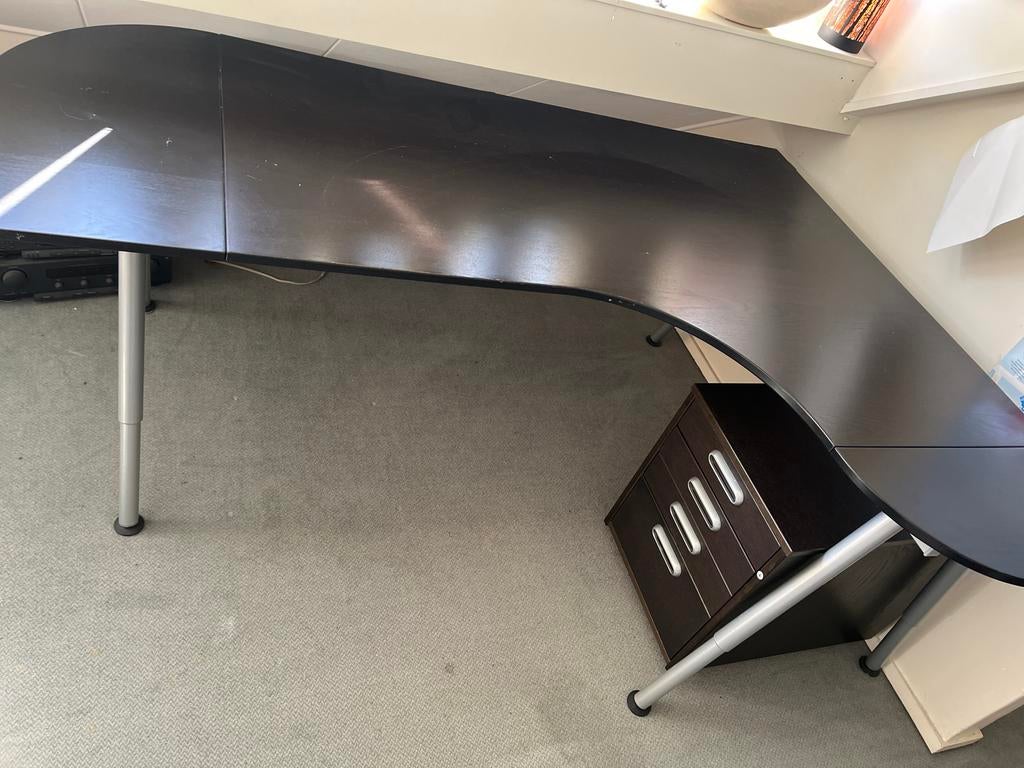 Hoekbureau met lades -, Huis en Inrichting, Bureaus, Hoekbureau, Bruin, Ophalen of Verzenden, Zo goed als nieuw