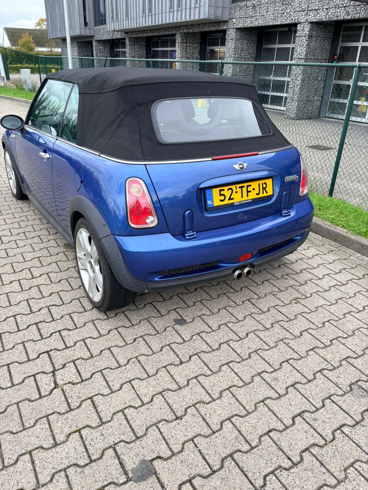 Mini 1.6 16V Cooper S Cabrio 2006 Blauw, Auto's, Voorwielaandrijving, 4 cilinders, Cabriolet, Handgeschakeld