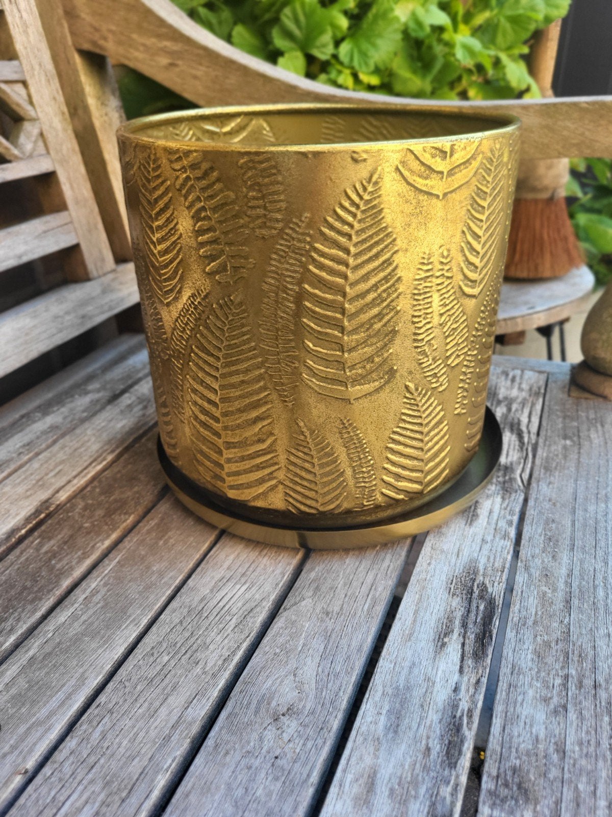 Gouden bloempot met varenprint en schotel, 25 tot 40 cm, Overige materialen, Rond, Ophalen of Verzenden