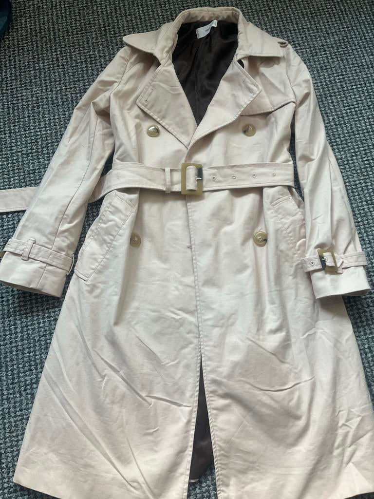 Mango trenchcoat XS - Fijne stof, goede staat, Ophalen of Verzenden, Zo goed als nieuw, Maat 34 (XS) of kleiner, Beige