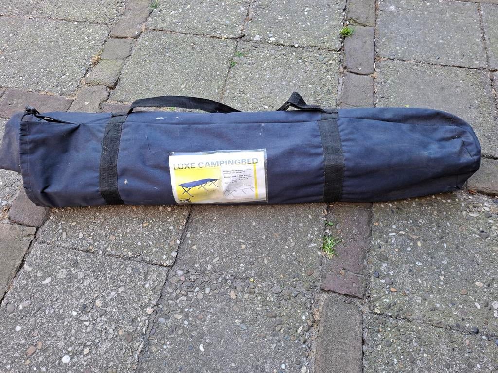 Opvouwbaar campingbed / veldbed, Ophalen, Zo goed als nieuw, Overige