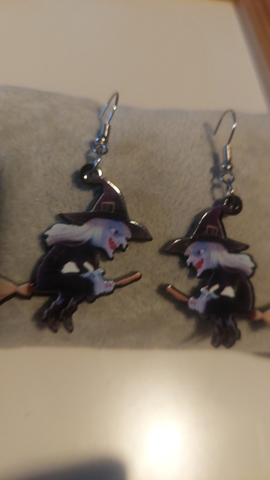 Heksen op Bezem Oorbellen - Halloween Sieraden, Ophalen of Verzenden, Nieuw, Overige materialen