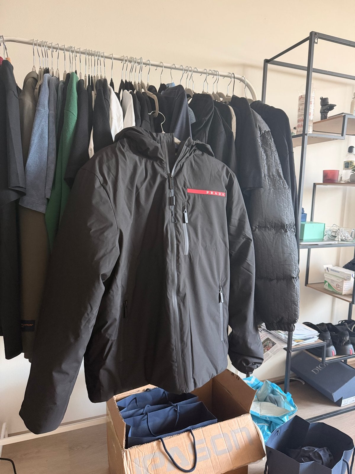 Nieuwe Prada Jas, Ophalen of Verzenden, Zo goed als nieuw, Maat 48/50 (M), Zwart