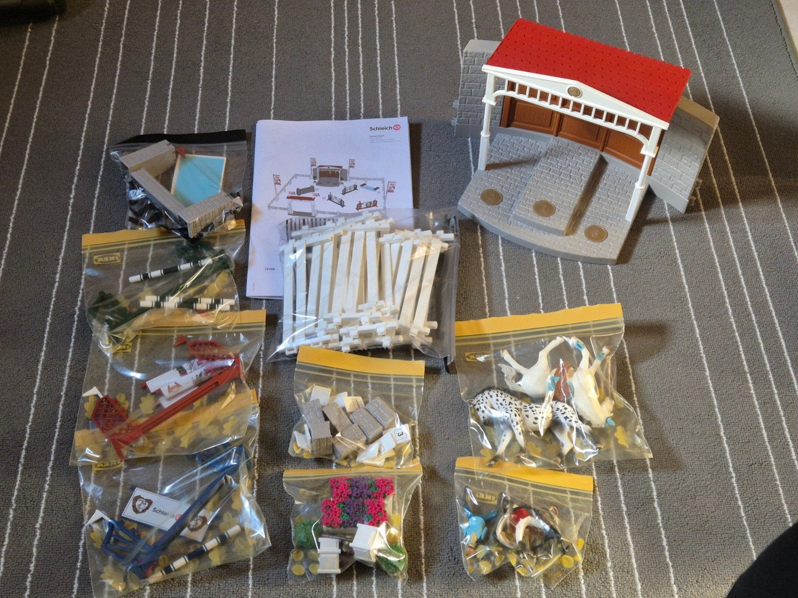 Schleich 72105 Rijtoernooi / 42338 Paarden parcour. Compleet, Ophalen of Verzenden, Zo goed als nieuw