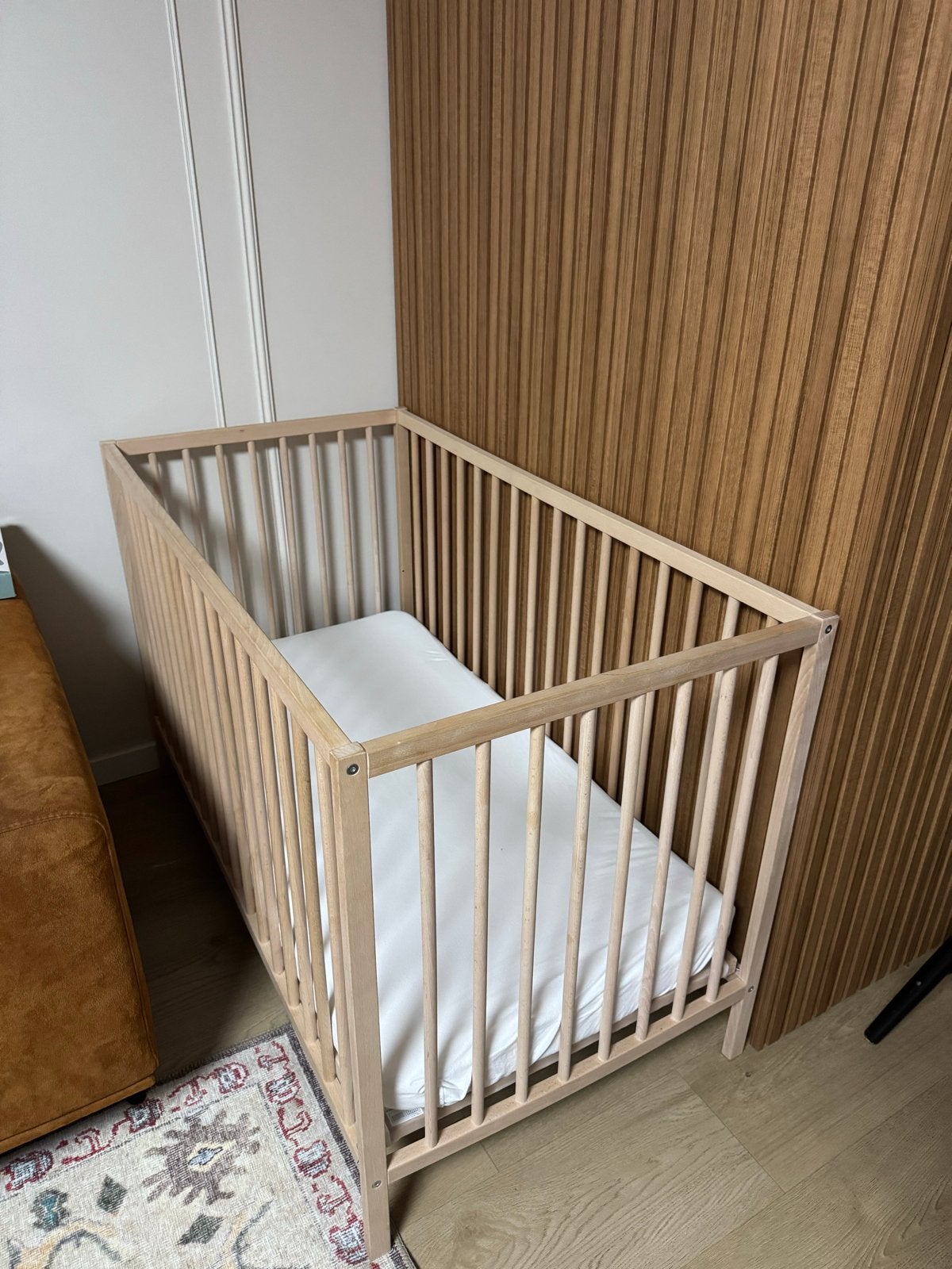 İkea SNIGLAR  houten ledikant met matras - Zo goed als nieuw, Ophalen, Zo goed als nieuw, Ledikant