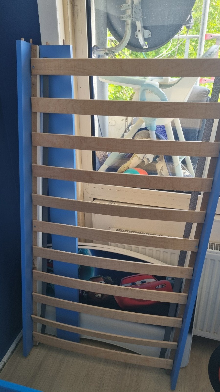 Lichtblauw Cars kinderbedje inclusief NIEUW matras!, Huis en Inrichting, Slaapkamer | Matrassen en Bedbodems, Ophalen of Verzenden