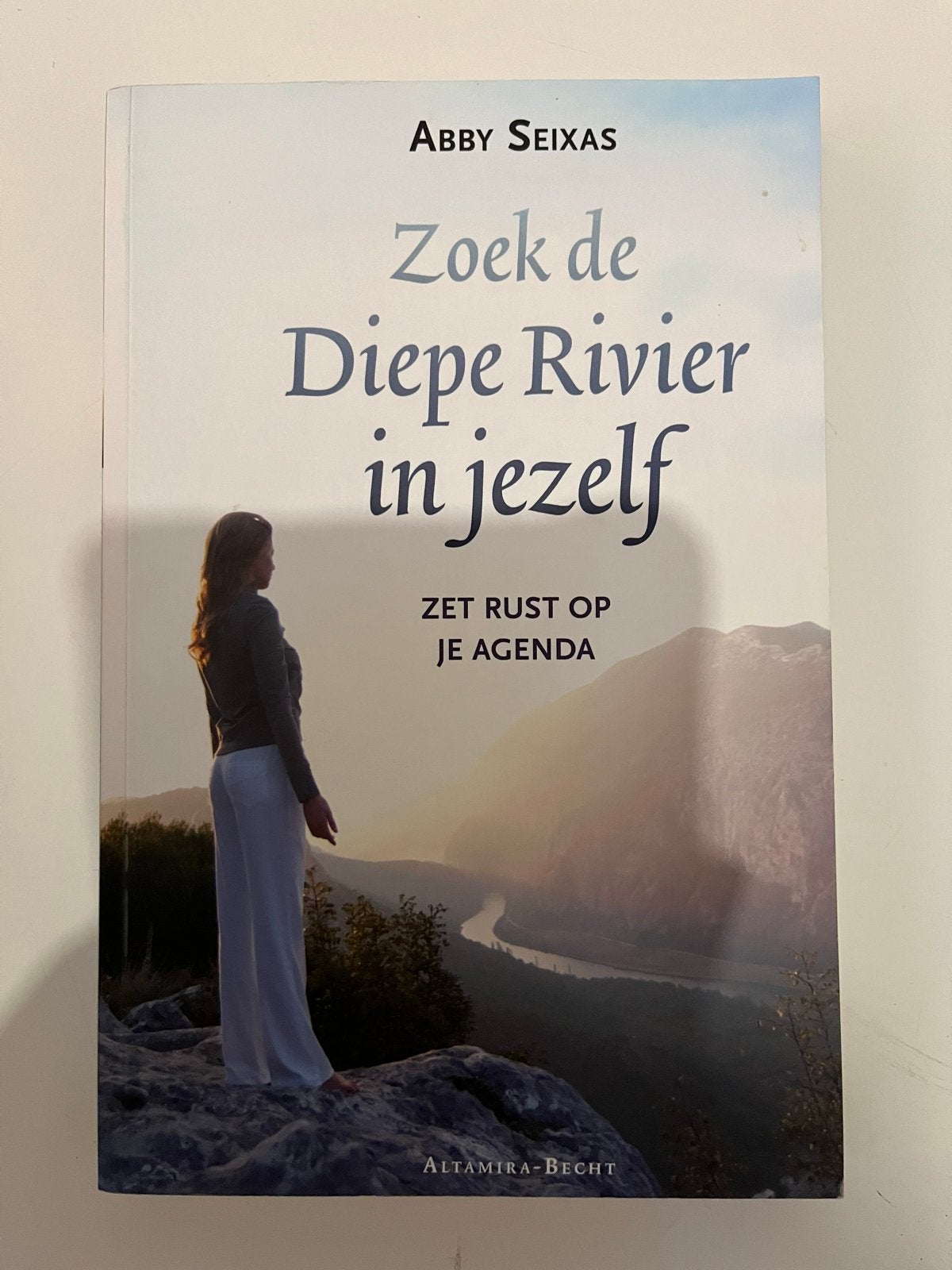 Zoek de Diepe Rivier in Jezelf - Abby Seixas, Verzenden, Zo goed als nieuw, Meditatie of Yoga, Achtergrond en Informatie