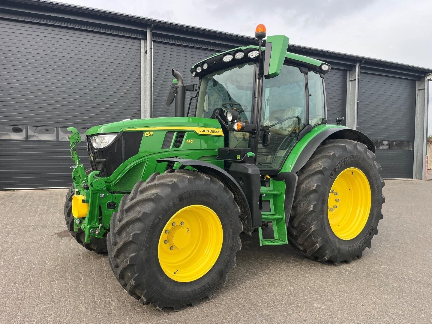 John Deere 6R 140 WG4964, John Deere
