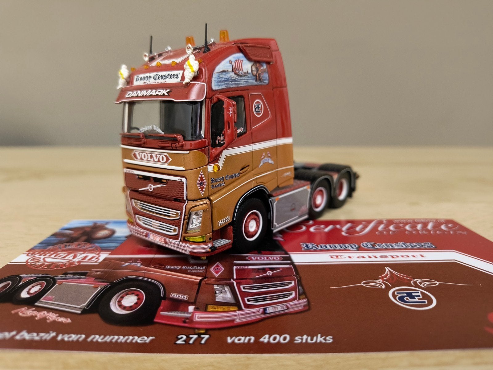 Tekno Volvo Ronny Ceusters, Hobby en Vrije tijd, Modelauto's | 1:50, Ophalen of Verzenden, Zo goed als nieuw, Bus of Vrachtwagen