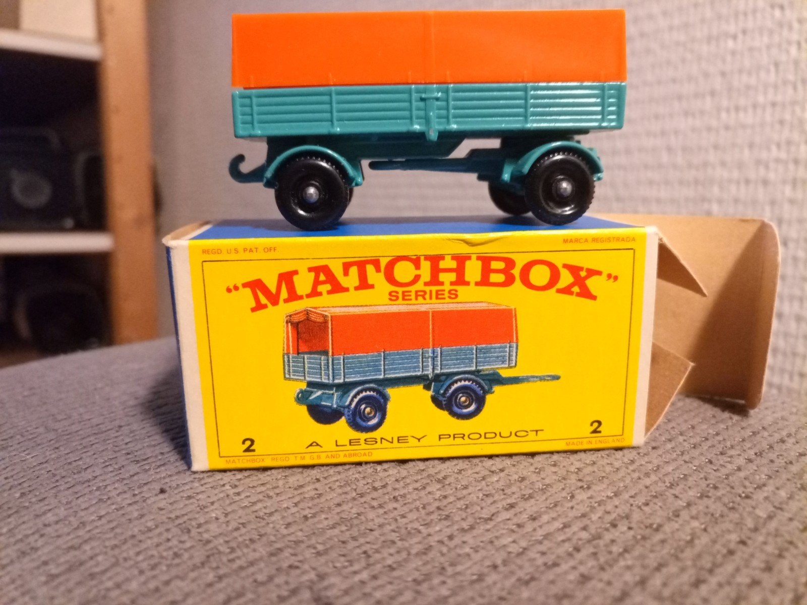 Matchbox 2 mb trailer, Antiek en Kunst, Antiek | Speelgoed, Ophalen of Verzenden