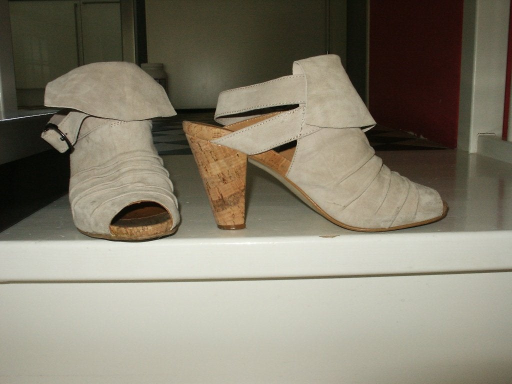Damesschoenen maat 42 Beige Suède zgan zomerschoenen, Ophalen of Verzenden, Zo goed als nieuw, Beige