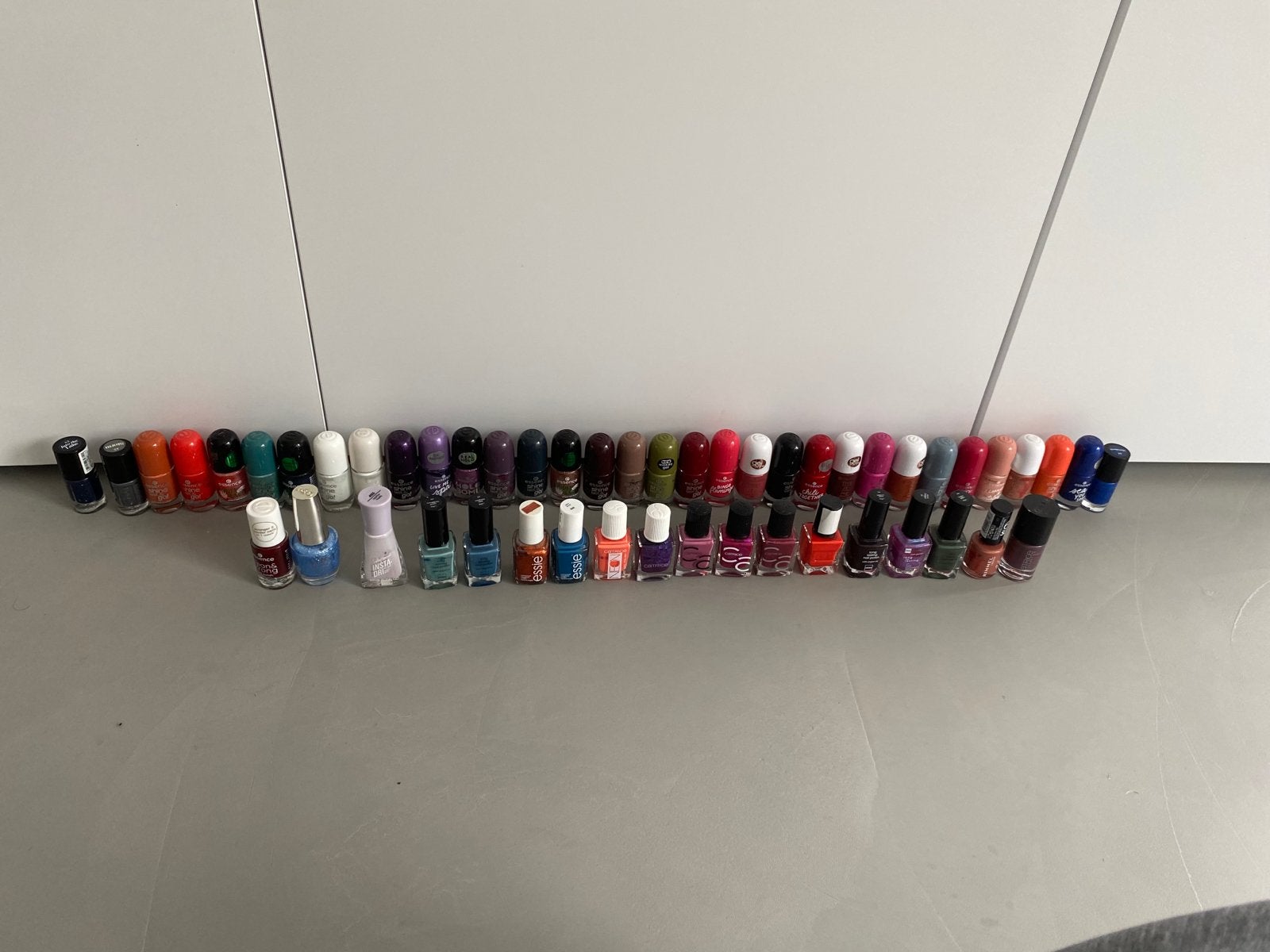 Grote collectie nagellak - diverse merken en kleuren, Ophalen, Gebruikt, Overige kleuren, Handen en Nagels