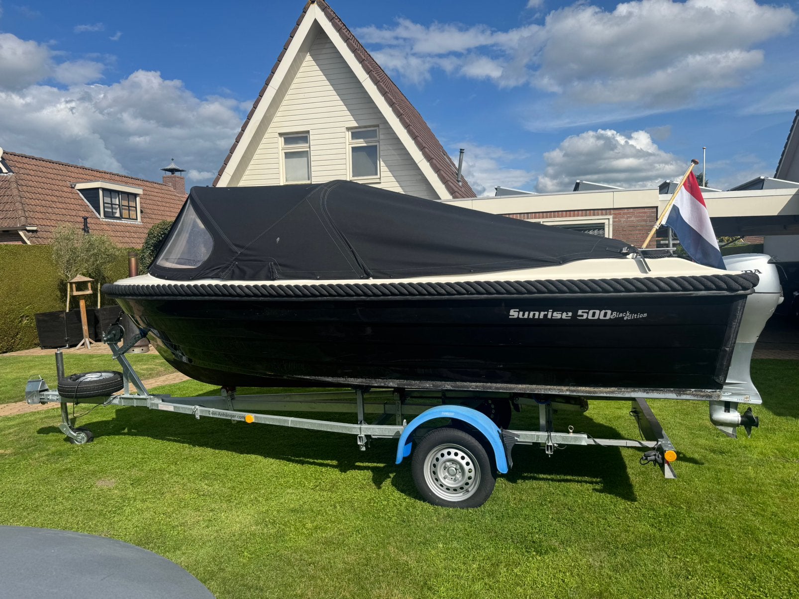 Mooie sloep sunrise 500 black edision 10 pk honda 4 tackt, Watersport en Boten, Ophalen, Zo goed als nieuw, Benzine, Anker