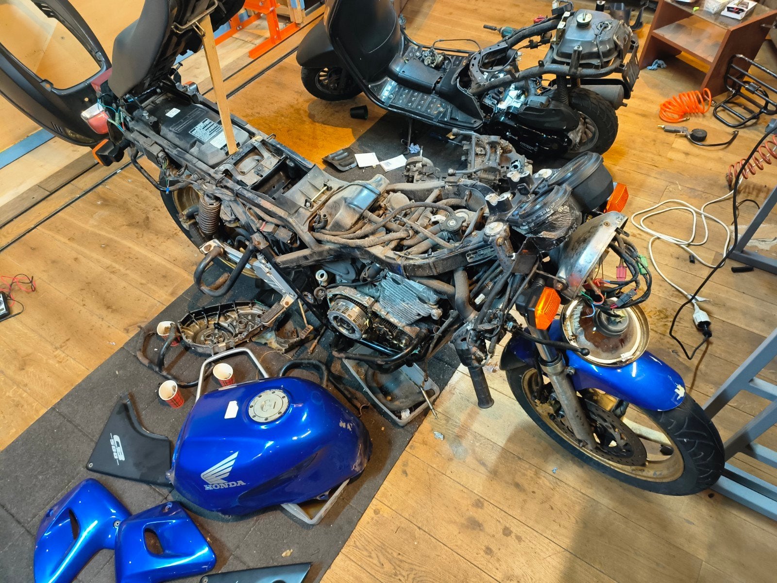 Honda CB 500 in onderdelen - Frame op kenteken, Ophalen of Verzenden, Gebruikt