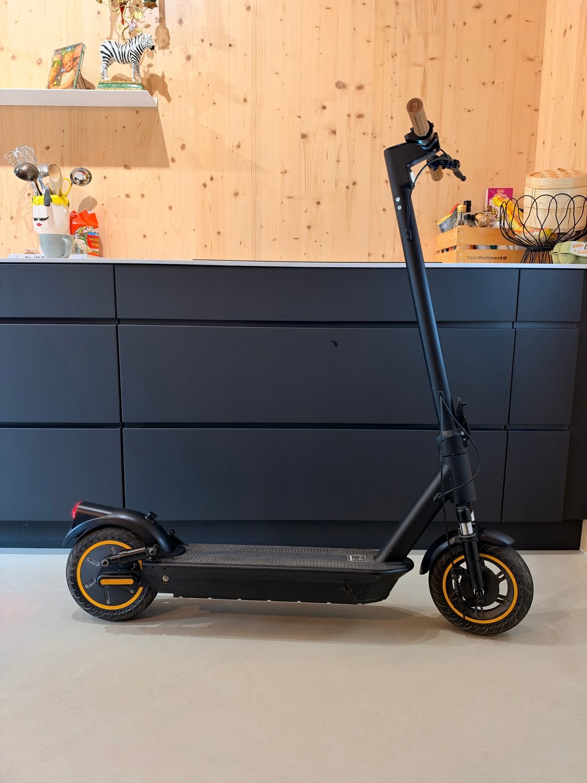 AOVOPRO V1MAX PRO/T1 Elektrische Step - ZGAN, Fietsen en Brommers, Ophalen, Zo goed als nieuw, Elektrische step (E-scooter)