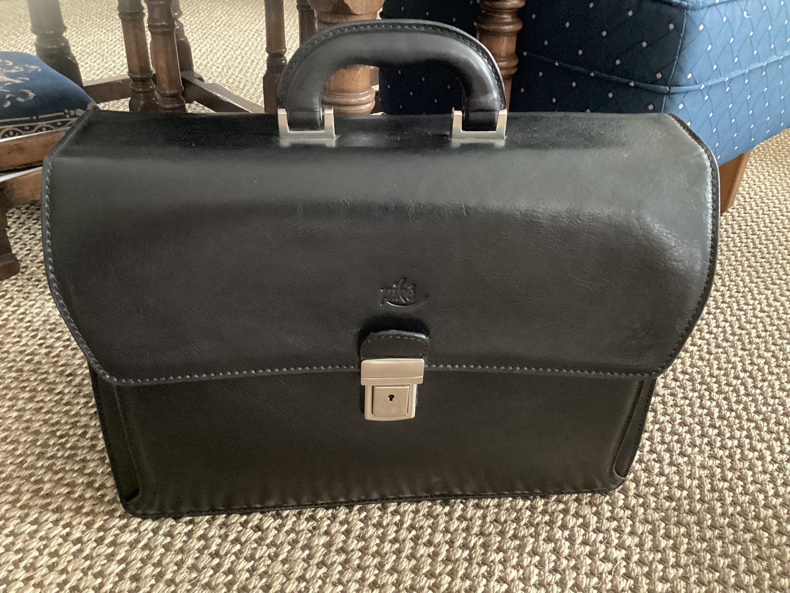 Prachtige lederen (Dokters)tas, Ophalen, Zwart, Aktetas of Boekentas, 40 tot 50 cm