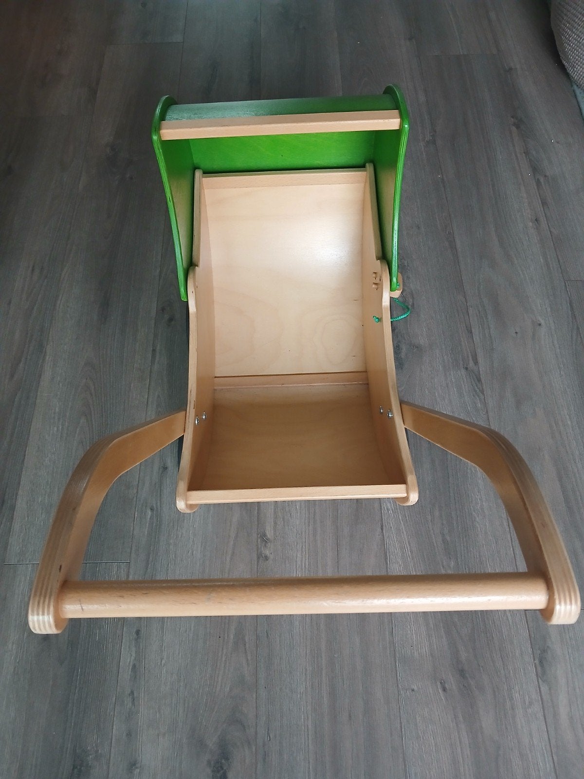 Houten poppenwagen / loopwagen - groen, Ophalen, Gebruikt