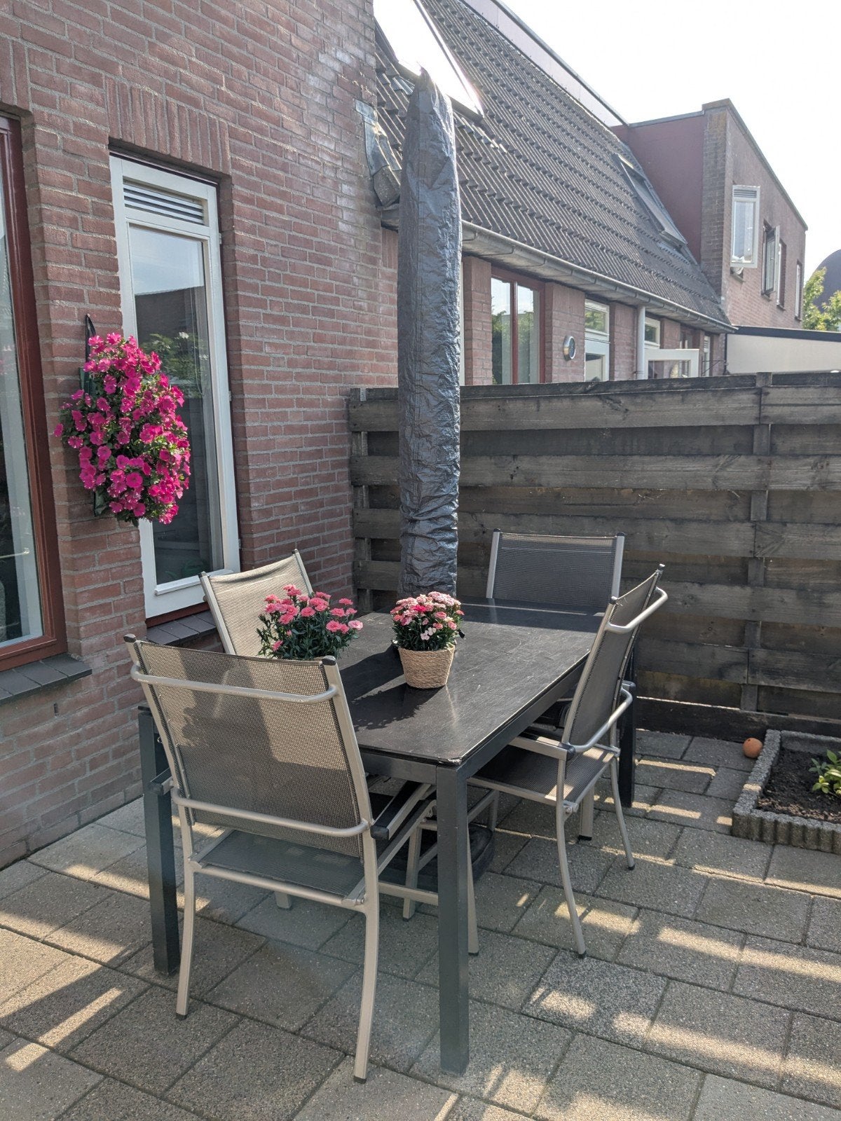 Tuinset: Tafel met 4 stoelen (gebruikt), Ophalen, Gebruikt, Rechthoekig, Aluminium