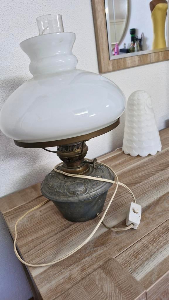 Te koop schemerlamp., Ophalen