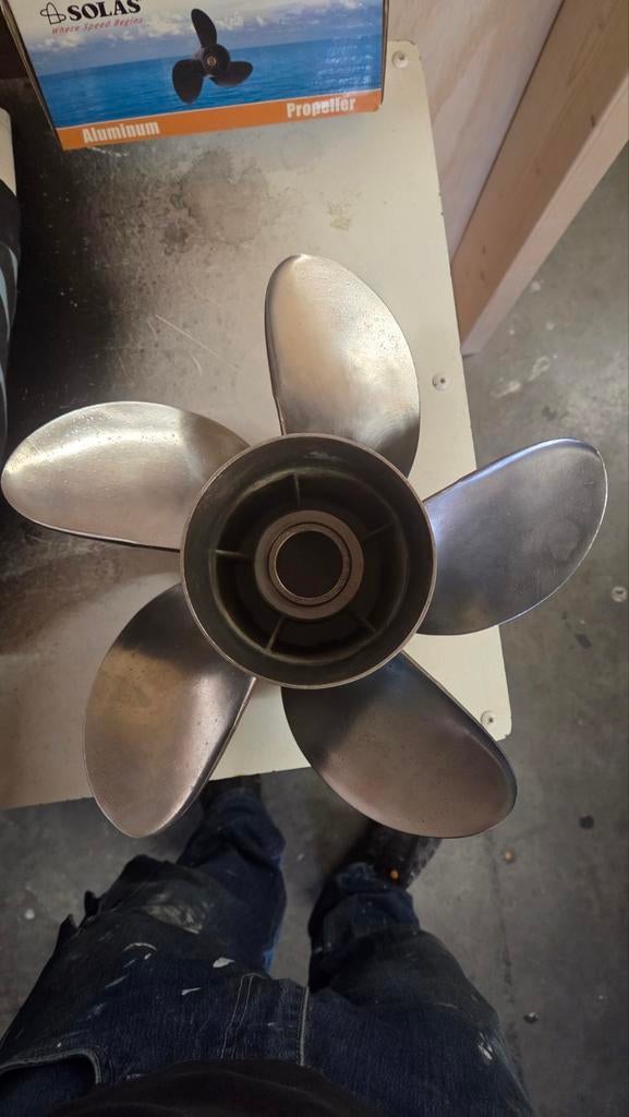 High Five 17p propeller, Watersport en Boten, Ophalen of Verzenden, Gebruikt, Motor en Techniek
